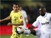 Bóng đá anh, ngoại hạng anh, lịch thi đấu euro 2012, Cầu thủ Villarreal nhận 2 thẻ vàng nhưng không bị đuổi?
